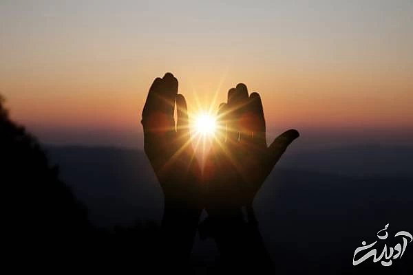 دعا برای محبوب شدن در دل دیگران دعای عزیز شدن پیش شوهر خانواده اش